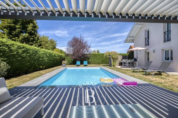 Feigères, Maison 5 Chambres -  173 m² à vendre