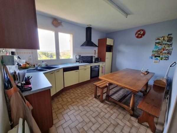 Maison de type 6 au centre de Daoulas