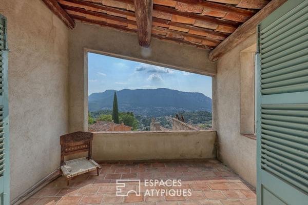 Maison authentique au coeur du village du Revest