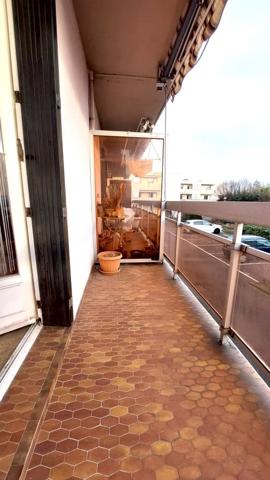 Appartement t3 + balcon + garage et cave