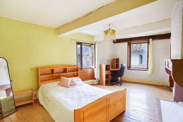 Maison 4 pièces 144 m2