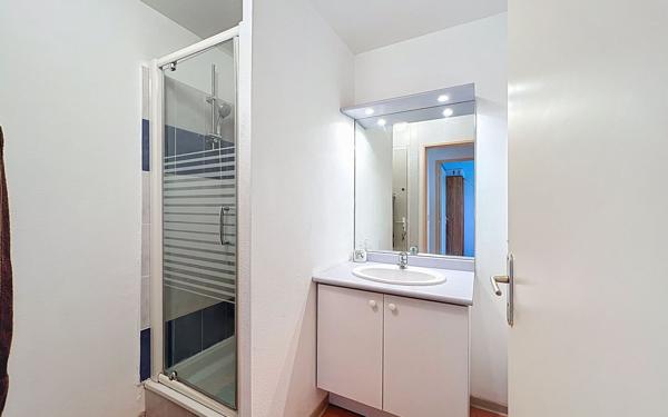 Maison à vendre    3 pièces •  Calvisson