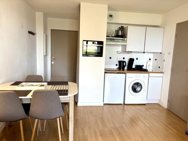 Port Guillaume - Charmant appartement 2 pièces en excellent état