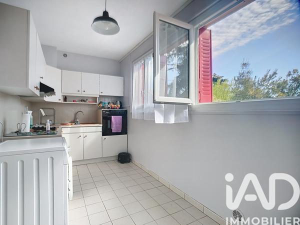 Appartement à vendre 4 pièces 73,65 m² Tournon-sur-Rhône