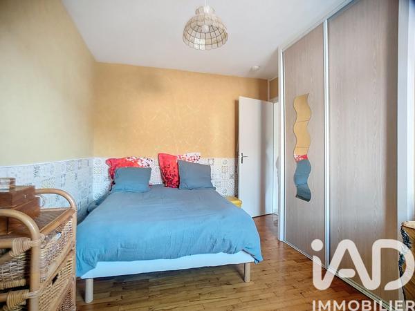 Appartement à vendre 4 pièces 73,65 m² Tournon-sur-Rhône
