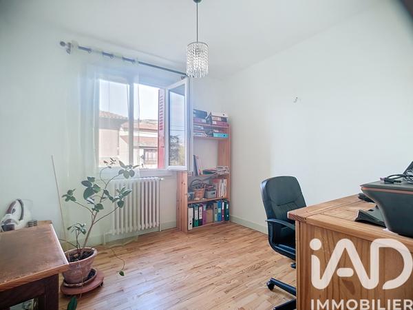 Appartement à vendre 4 pièces 73,65 m² Tournon-sur-Rhône