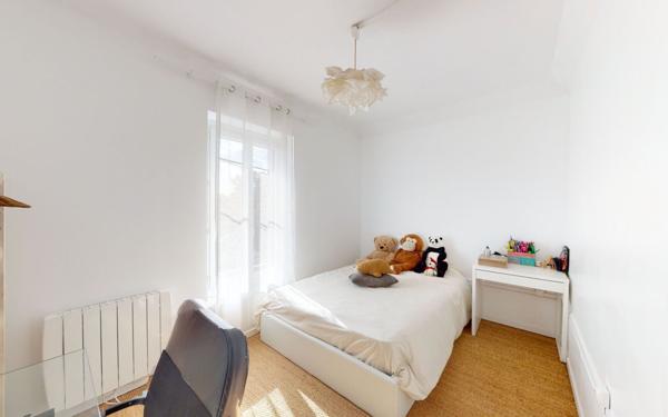 Maison à vendre    3 pièces •  Vaulx-en-Velin