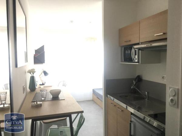 Appartement à louer 1 pièce 21.21m²