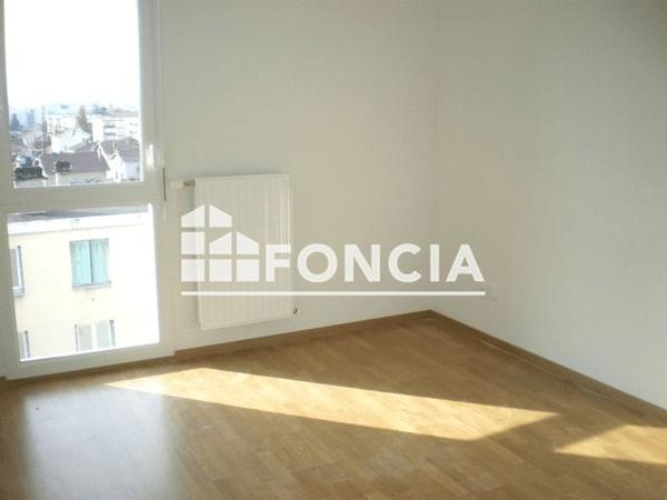 Location Appartement 2 pièces 40.27 m² - 69 RUE PIERRE DELORE Lyon 69008