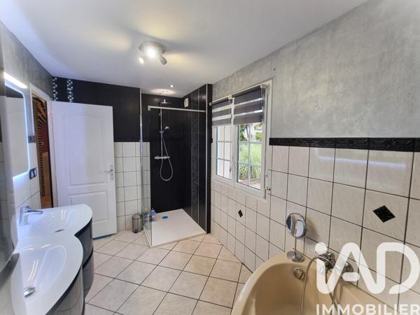 Maison à vendre 5 pièces 105 m² Pavilly