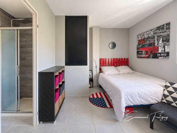 Maison à vendre 6 pièces de 165 m²