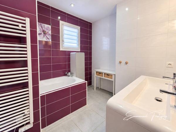Maison à vendre 6 pièces de 165 m²