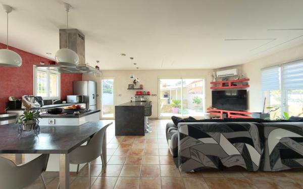 Maison à vendre    6 pièces • 127 m2 Miramas