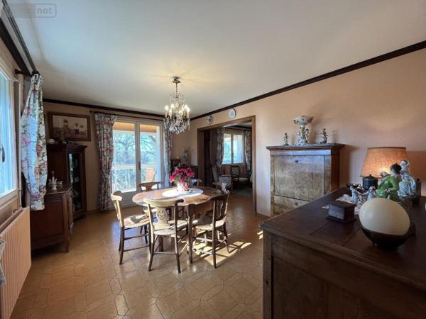 Maison à vendre à Moncetz-Longevas dans la Marne (51470), ref : 51066-2058