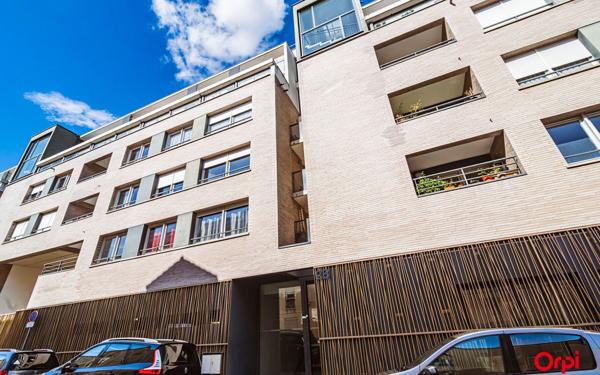 Appartement à vendre    2 pièces • 47 m2 Reims