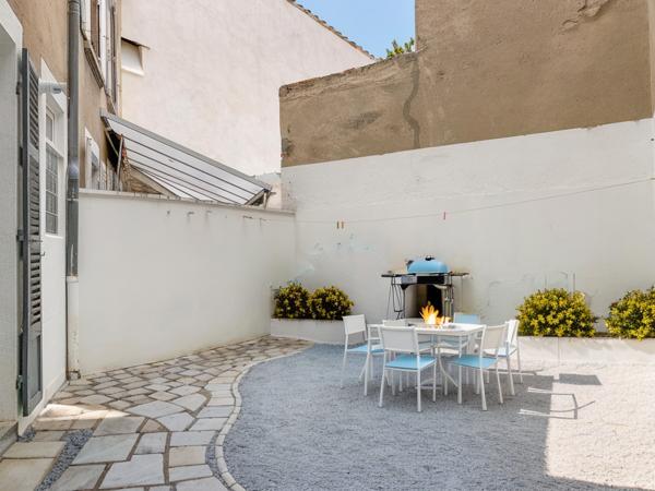 Immeuble Vichy 6 pièce(s) 120 m2