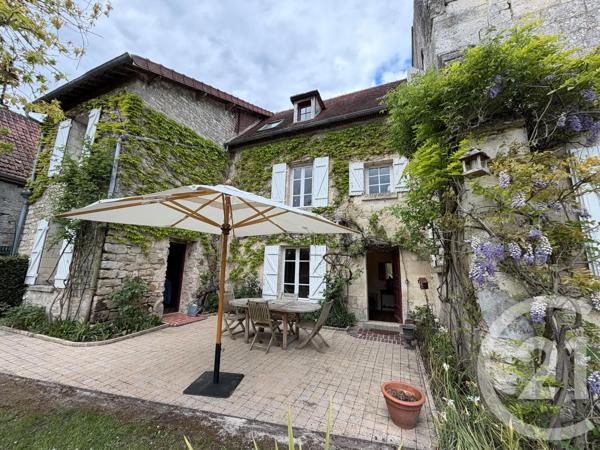 Maison à vendre  8 pièces - 252,51 m 2   VILLERS COTTERETS  - 02