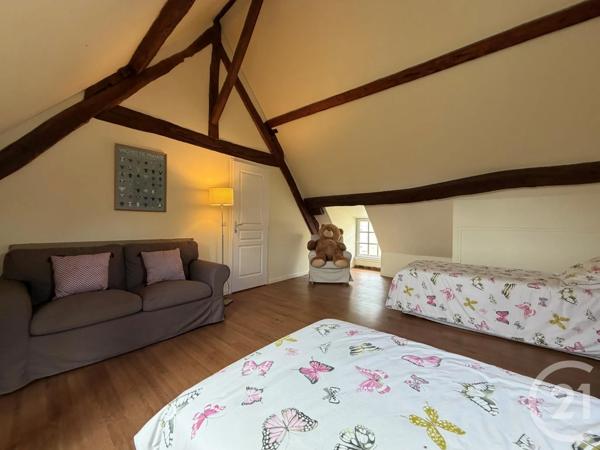 Maison à vendre  8 pièces - 252,51 m 2   VILLERS COTTERETS  - 02