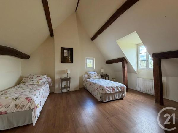Maison à vendre  8 pièces - 252,51 m 2   VILLERS COTTERETS  - 02