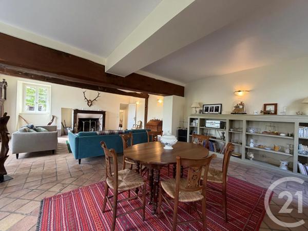Maison à vendre  8 pièces - 252,51 m 2   VILLERS COTTERETS  - 02
