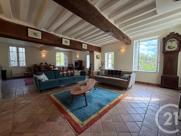 Maison à vendre  8 pièces - 252,51 m 2   VILLERS COTTERETS  - 02