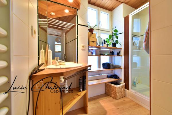 Maison à vendre 5 pièces AIGUILLES 05