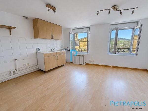 Jolie T2 en duplex au calme, proche du centre