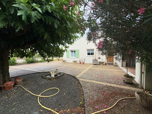 Maison Balanzac 155 m2