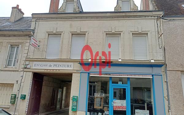 Immeuble à vendre    5 pièces • 143,49 m2 Montoire-sur-le-Loir