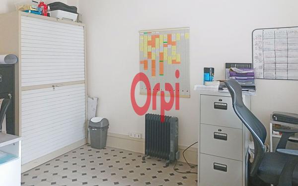 Immeuble à vendre    5 pièces • 143,49 m2 Montoire-sur-le-Loir