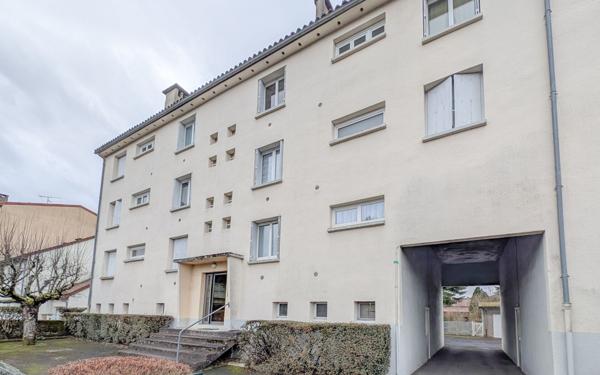 Appartement à vendre    3 pièces • 71,79 m2 Arpajon-sur-Cère