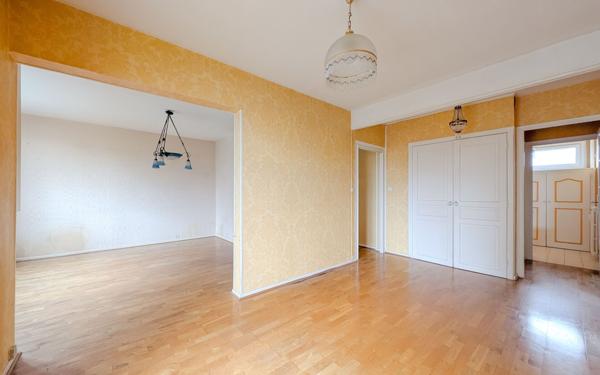 Appartement à vendre    3 pièces • 71,79 m2 Arpajon-sur-Cère