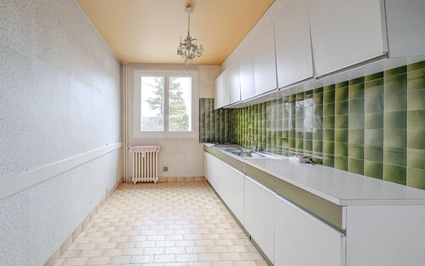 Appartement à vendre    3 pièces • 71,79 m2 Arpajon-sur-Cère