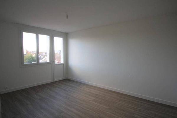 Appartement 2 pièces                                        - 44800 Saint-Herblain Réf : 11788