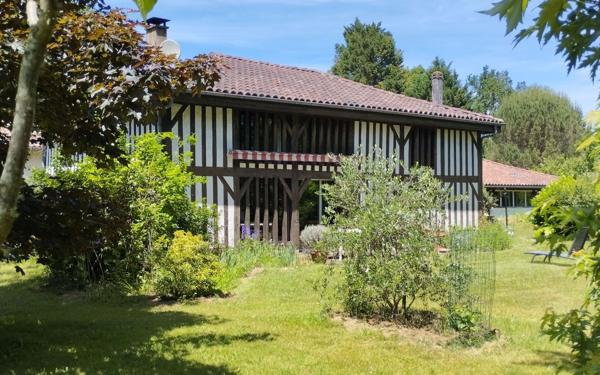 Maison à vendre    12 pièces •  Linxe