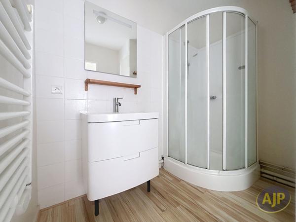 Location appartement La Roche Sur Yon : 875 € - AJP Immobilier La Roche-sur-Yon