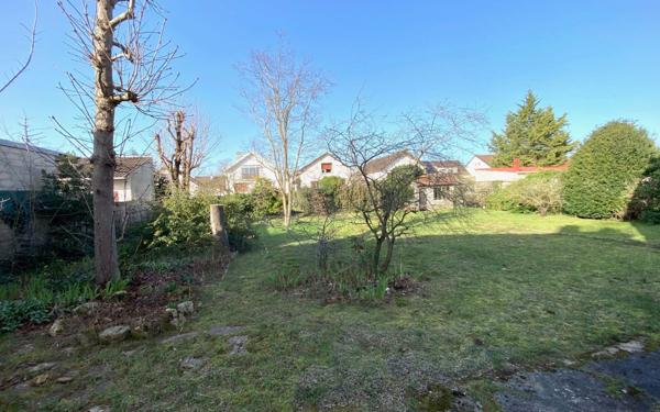 Maison à vendre    6 pièces •  Aubergenville