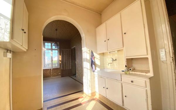 Maison à vendre    6 pièces •  Aubergenville