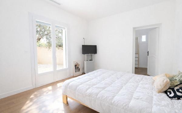 Maison à vendre    5 pièces •  Villeneuve-lès-Avignon