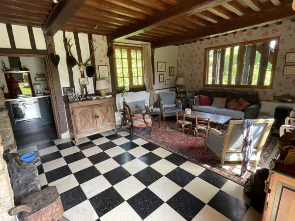 Honfleur (14600) EXCLUSIVITE ! AUTHENTIQUE CHAUMIERE AVEC PISCINE !