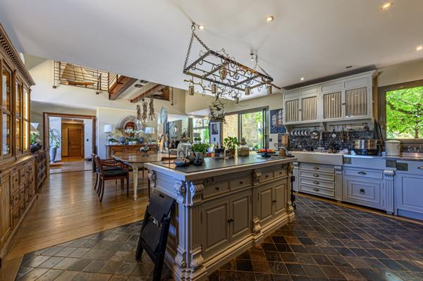 Vente Maison de luxe Vannes 7 Pièces 226 m²