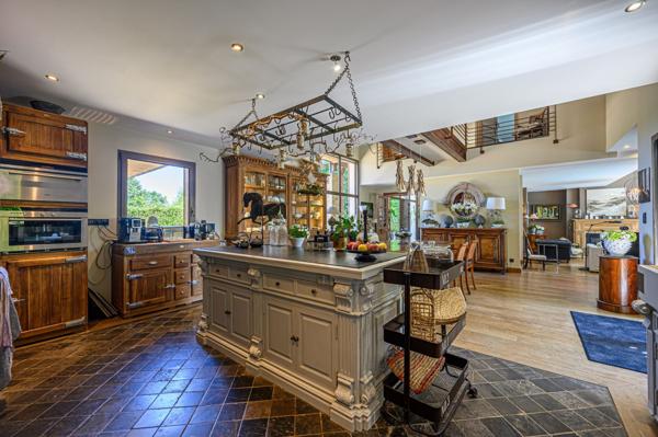 Vente Maison de luxe Vannes 7 Pièces 226 m²