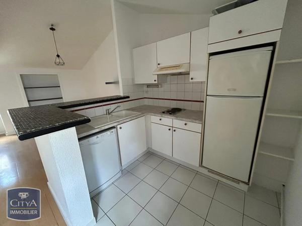 Appartement à louer 3 pièces 66.27m² Cholet (49300)