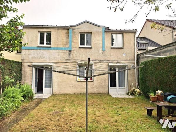 LILLE limite WATTIGNIES, prox CHRU, Maison de 1988 de 144m² hab (4 CH +1 STUDIO)  JARDIN  et GARAGE 