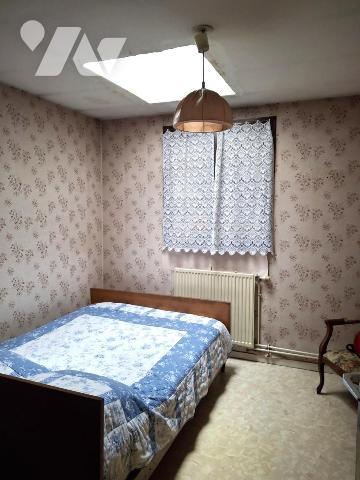 LILLE limite WATTIGNIES, prox CHRU, Maison de 1988 de 144m² hab (4 CH +1 STUDIO)  JARDIN  et GARAGE 