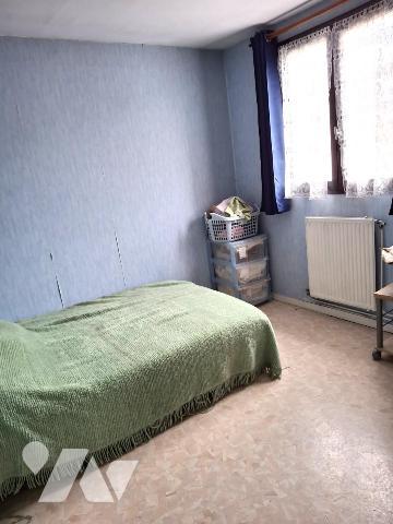 LILLE limite WATTIGNIES, prox CHRU, Maison de 1988 de 144m² hab (4 CH +1 STUDIO)  JARDIN  et GARAGE 