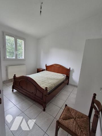 LILLE limite WATTIGNIES, prox CHRU, Maison de 1988 de 144m² hab (4 CH +1 STUDIO)  JARDIN  et GARAGE 