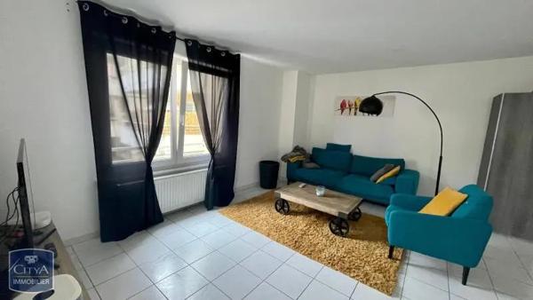 Appartement à louer 4 pièces 88.9m²