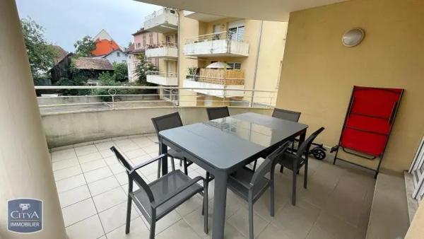 Appartement à louer 4 pièces 88.9m²