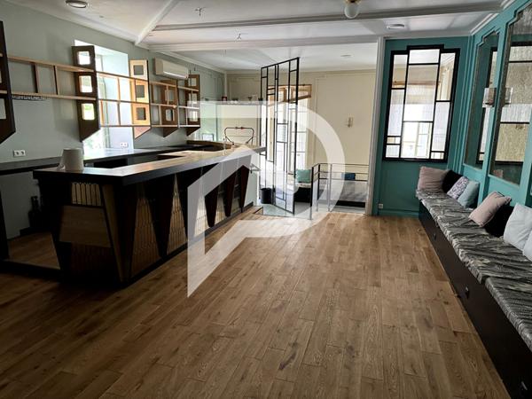 LOCAL COMMERCIAL pour RESTAURATION POITIERS Centre ville 185 m2